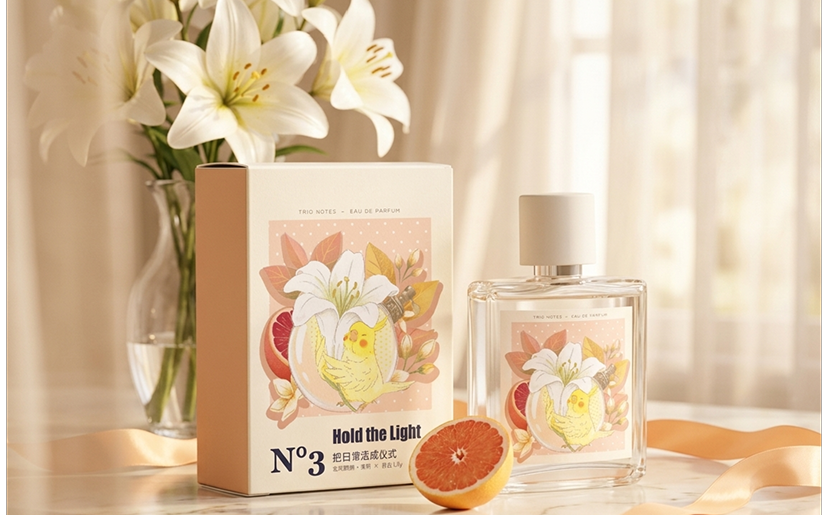 Trio Notes N°3 香氛单品包装展示